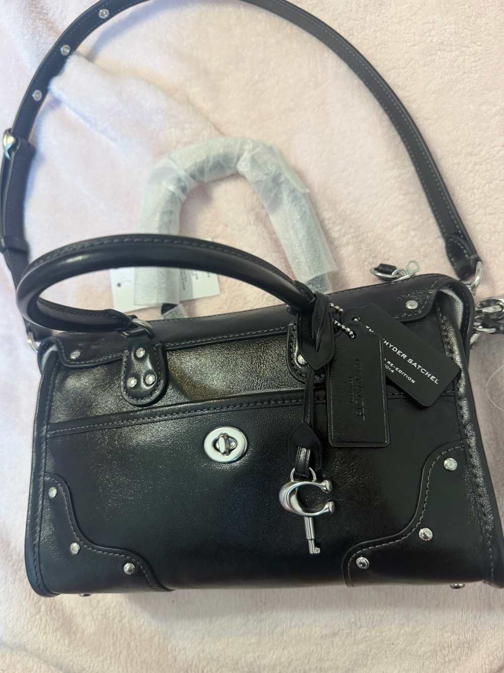 Coach Rhyder Satchel Bag 24 - Picture 4 of 4